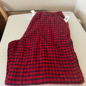 GAP women’s flannel Sleep pants